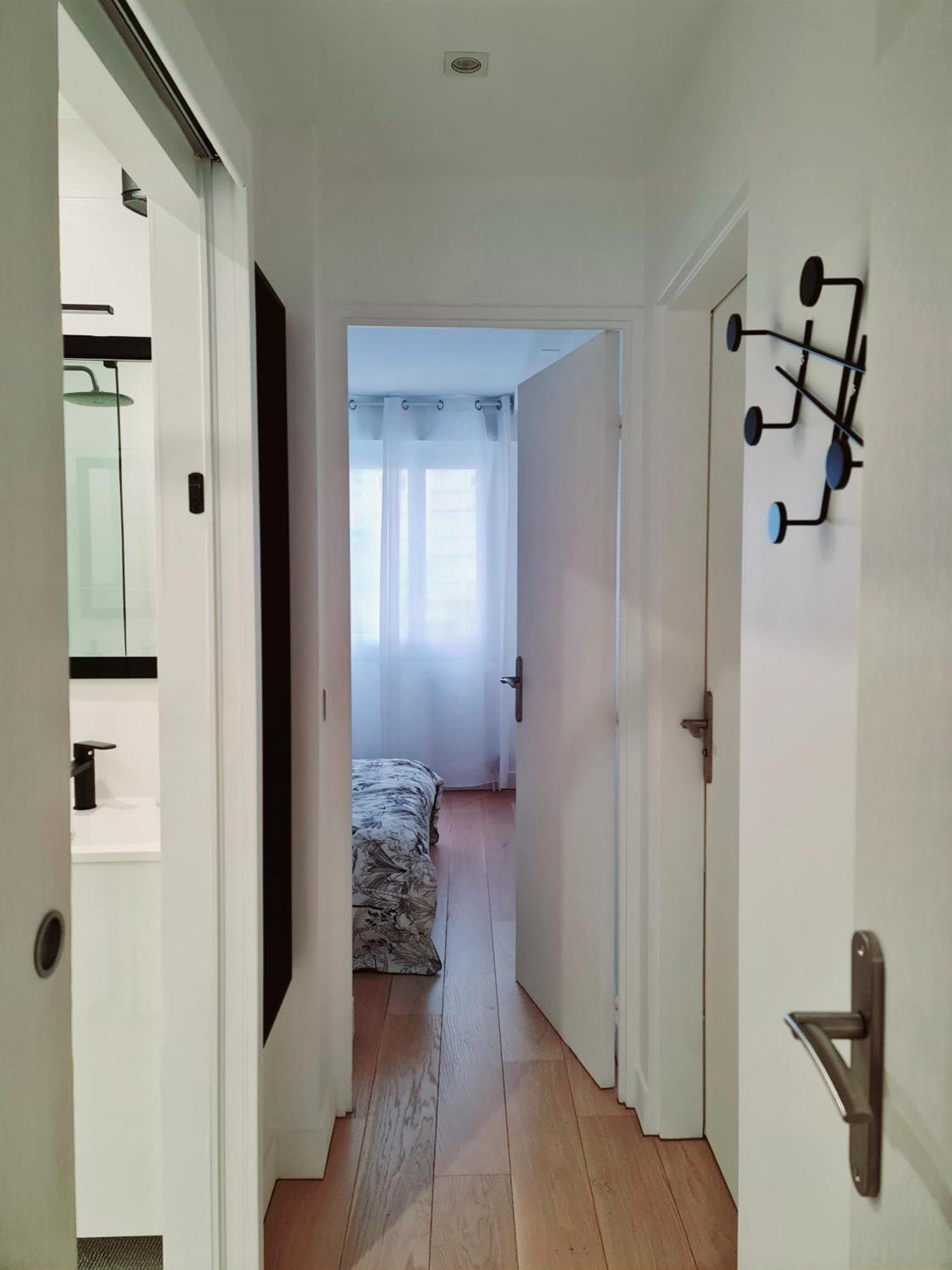 Chambre, Salle De Bain Et Salon Prive - Paris La Defense Puteaux Eksteriør billede